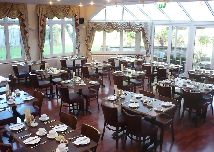 Glenlyn Hotel