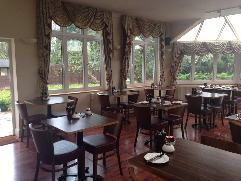 Glenlyn Bed & Breakfast 3*